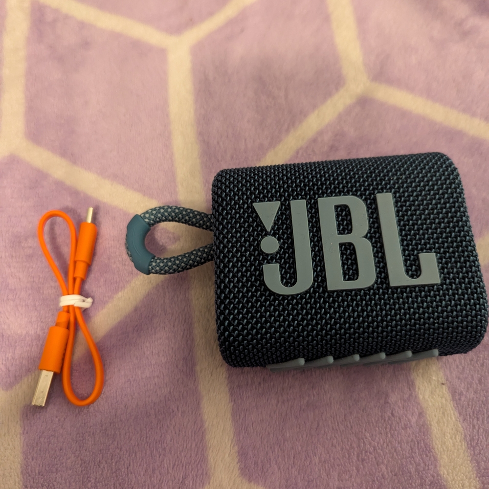 JBL Go3 Waterproof Bluetooth Speaker with Charge Cable